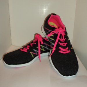 Skechers Light Weight Women's Size 11 Athletic Sneakers Shoes Lace Up Black Pink
